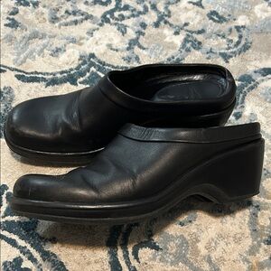 Womens Black Slip-On Shoes